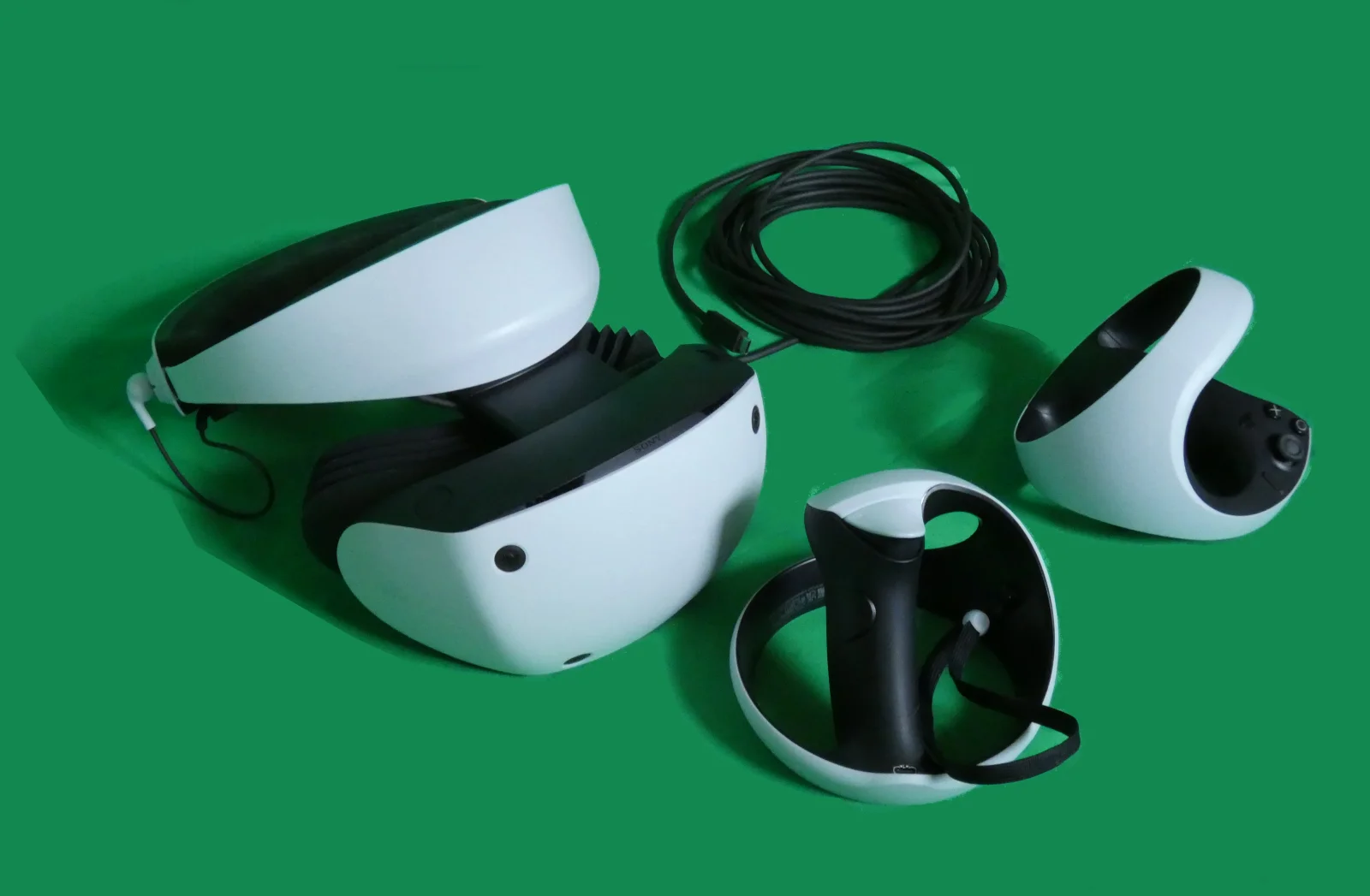 Sony PlayStation VR2 — casque et manettes Sense pour PS5